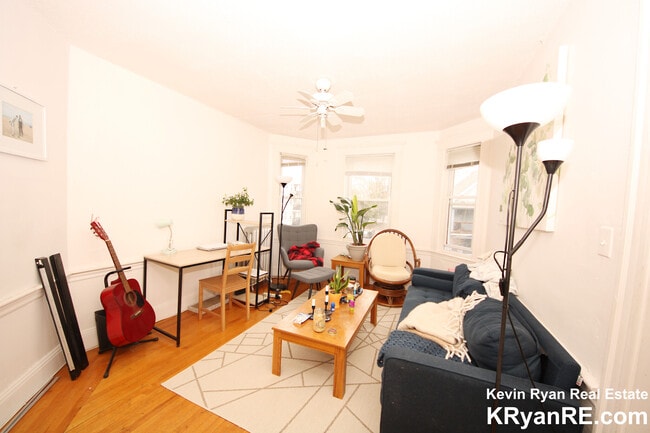 Building Photo - 41 Atkins St