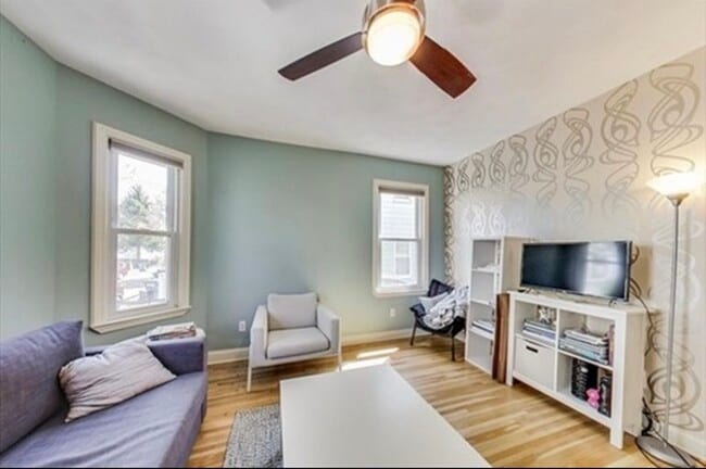Photo - 16 Cypress St Unit # 1