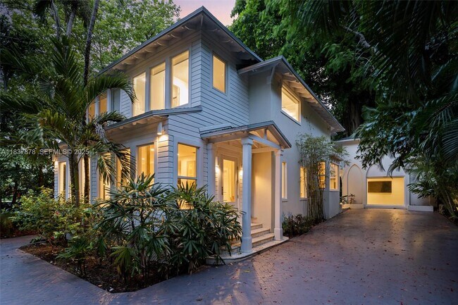 Photo - 4286 Douglas Rd