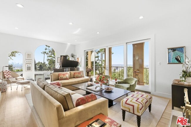 Photo - 6203 Temple Hill Dr