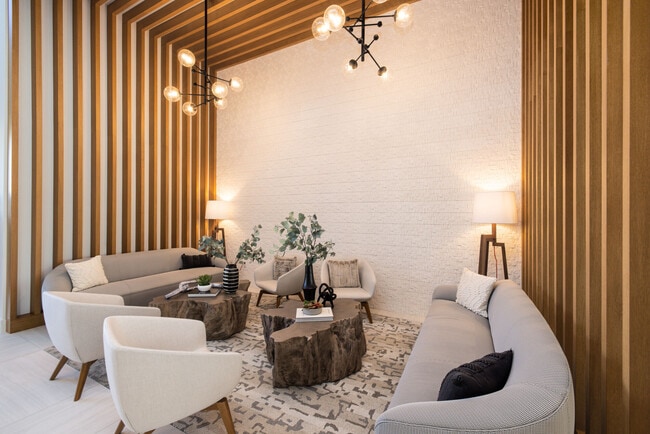 Building Photo - Oasis Pointe Rental
