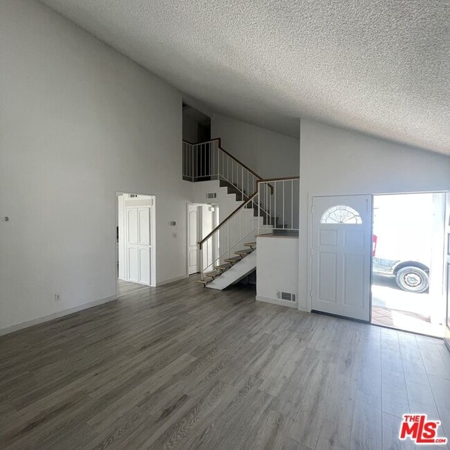 Photo - 3021 Limewood Ln