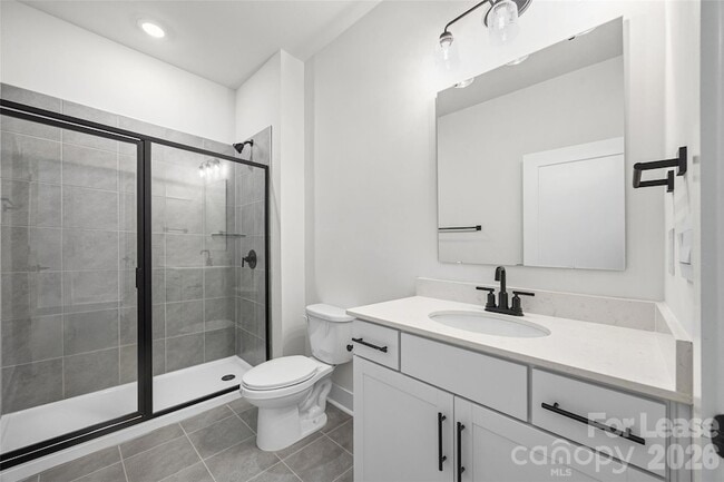 Photo - 541 Mahogany Rd