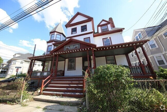 Building Photo - 53 Gardner St Unit #2 Rental