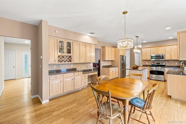 Photo - 35 Pyngyp Rd