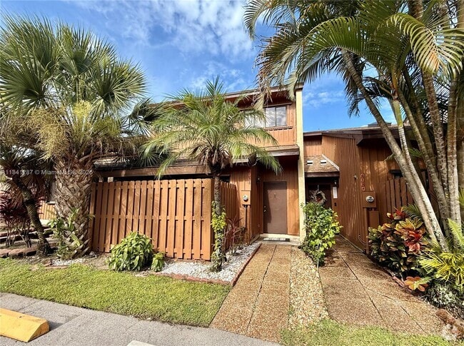Building Photo - 4192 SW 87th Terrace Rental