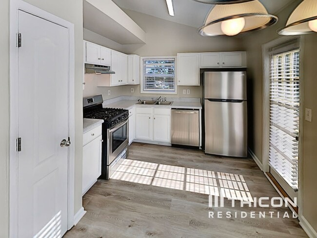 Photo - 166 Millwheel Dr