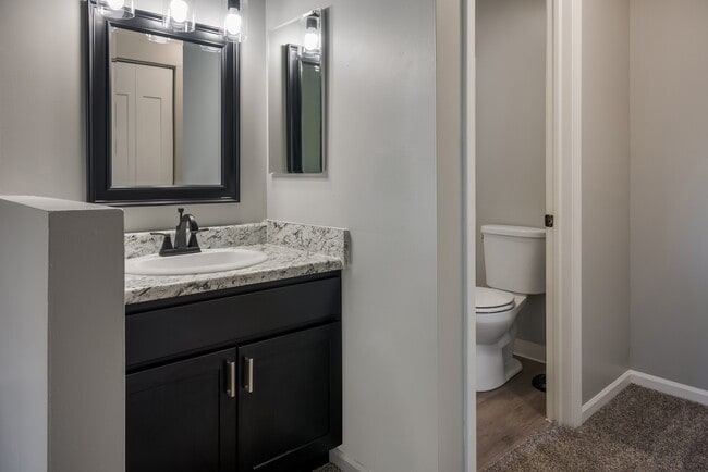 Waters Edge Apartments