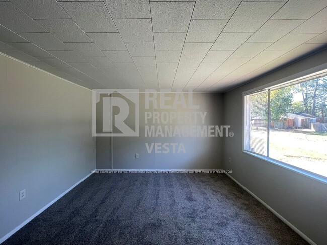 Photo - 618 Cedarwood Dr