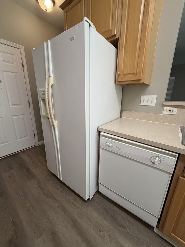 Photo - 6350 Morningview Ct