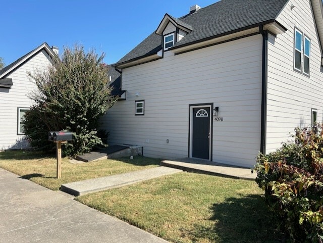 Photo - 409 W Maple Ave