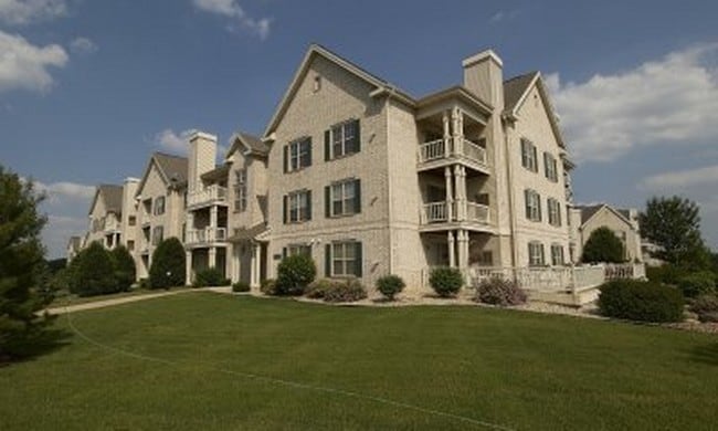Photo - Deer Creek Apartments