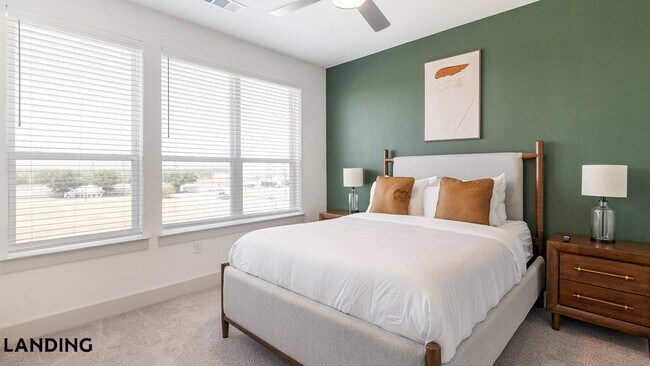 1110 Parker St Unit 1105-053