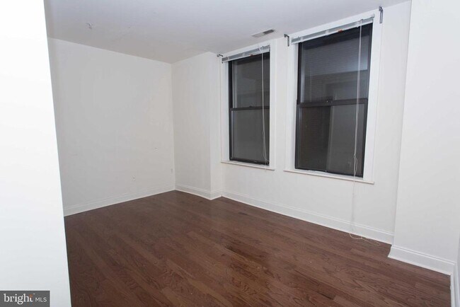 Photo - 1411 Walnut St Unidad 702