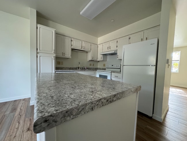 Photo - 11 Enterprise Dr