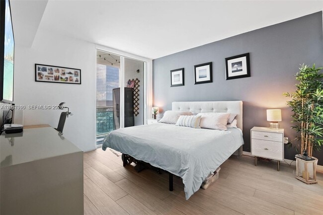 Photo - 951 Brickell Ave Unit 3207