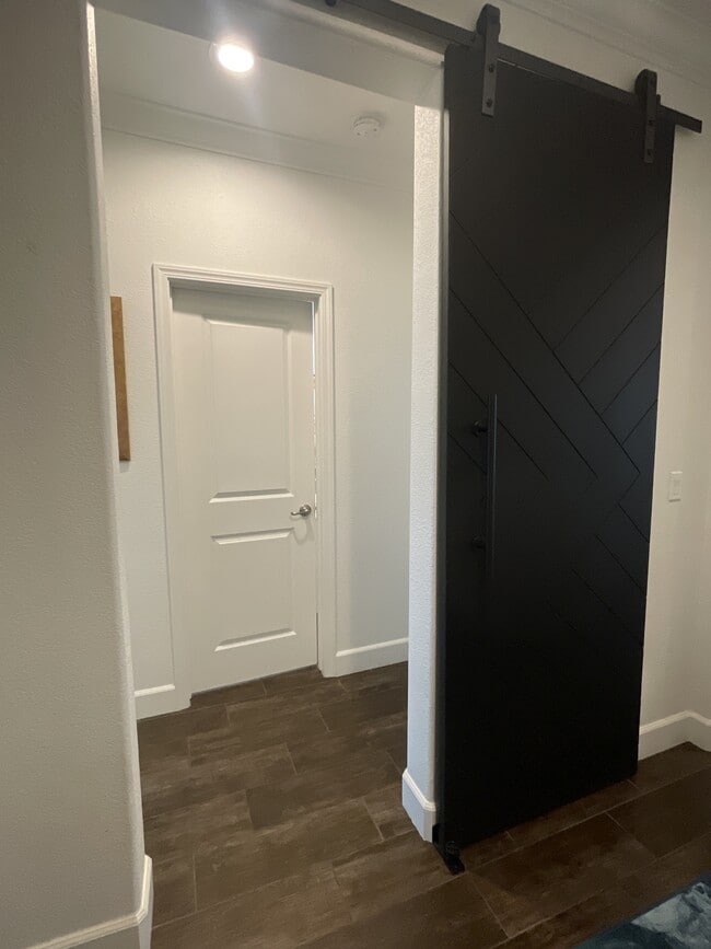 Photo - 3119 Adriana Ln