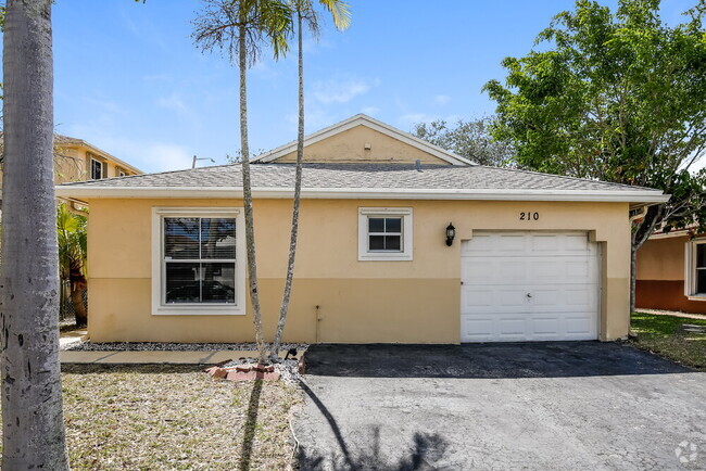 Building Photo - 210 NW 207th Way Rental