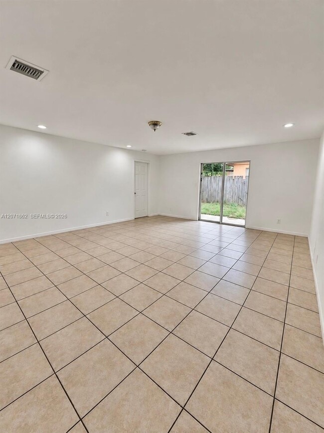 2653 SW 51st St Unidad 1