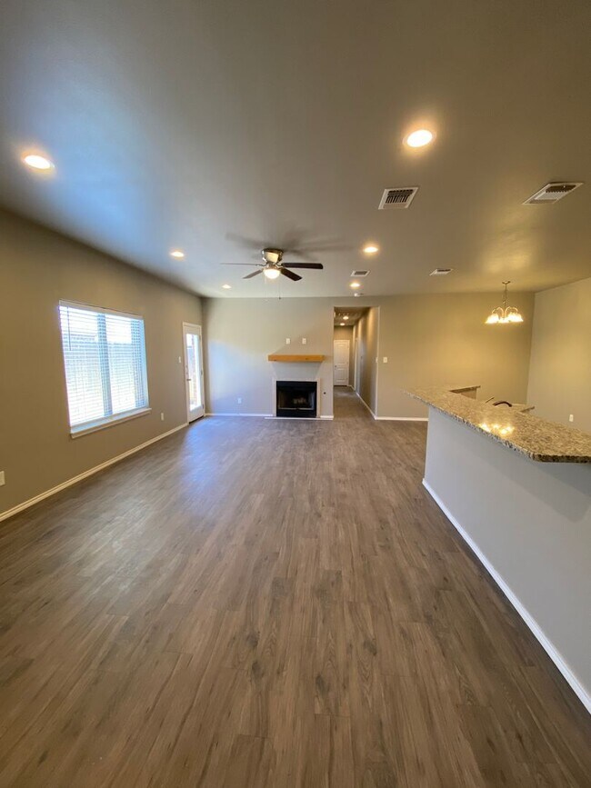 Photo - 1115 Preston Trails Unit B