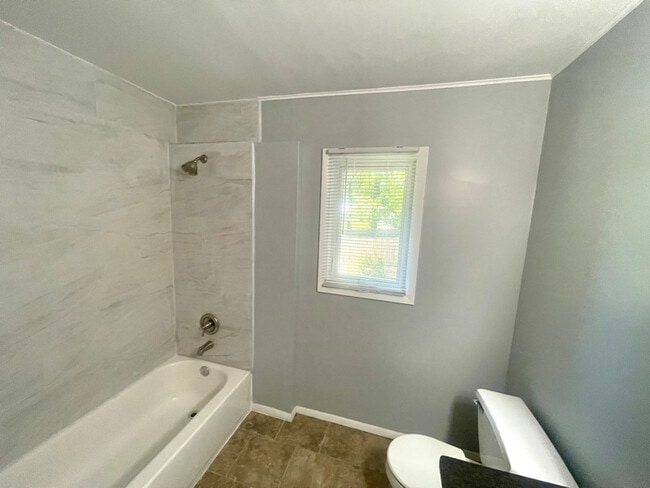 Photo - 2208 Concordia Dr