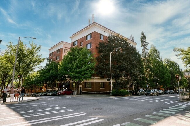 Building Photo - The Humphrey Rental