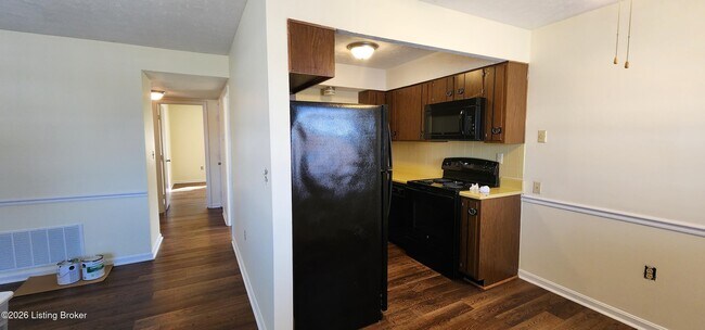 3212 Springfield Dr Unit 3