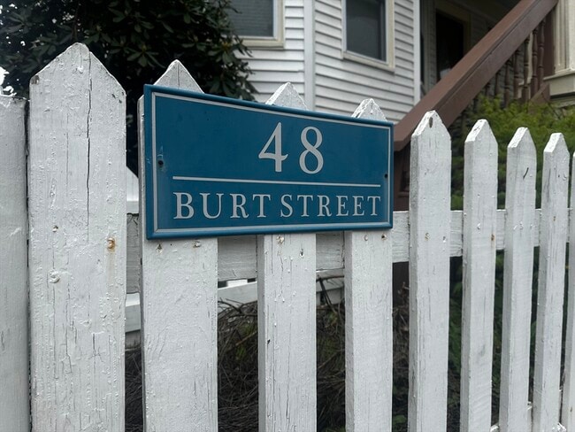 Building Photo - 48 Burt St Unit 3