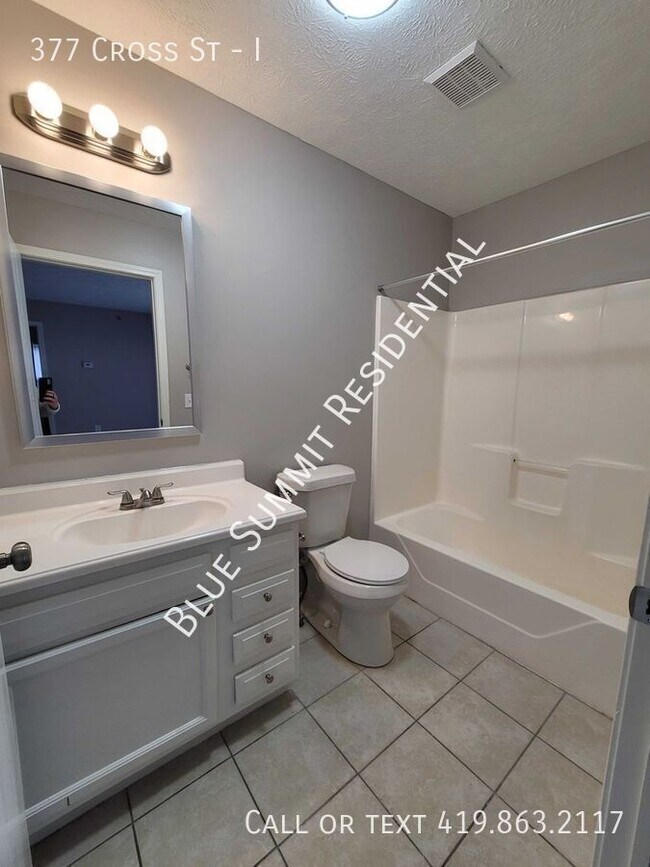 Photo - 377 Cross St Unit I