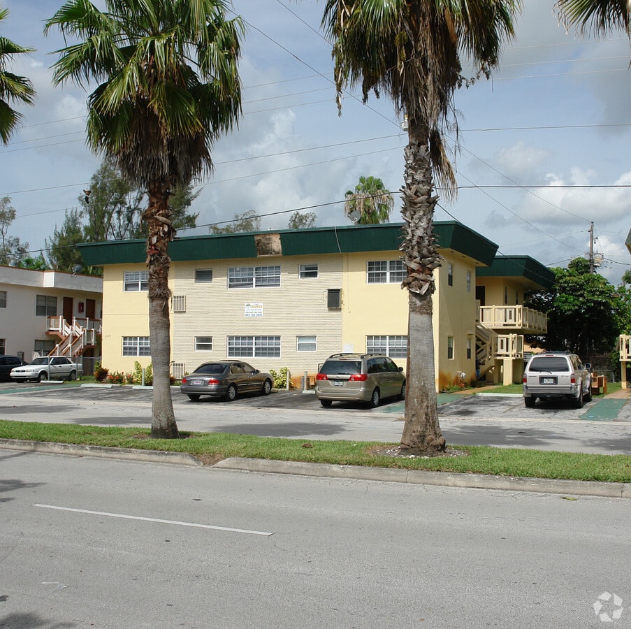 Photo - Sunrise Garden Apartments