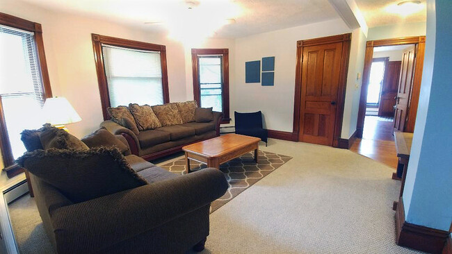 Large fully furnished livingroom - 2706-2 Buffalo Rd Apartments Unit 2