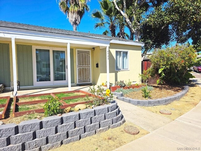 Building Photo - 4942 Jumano Ave