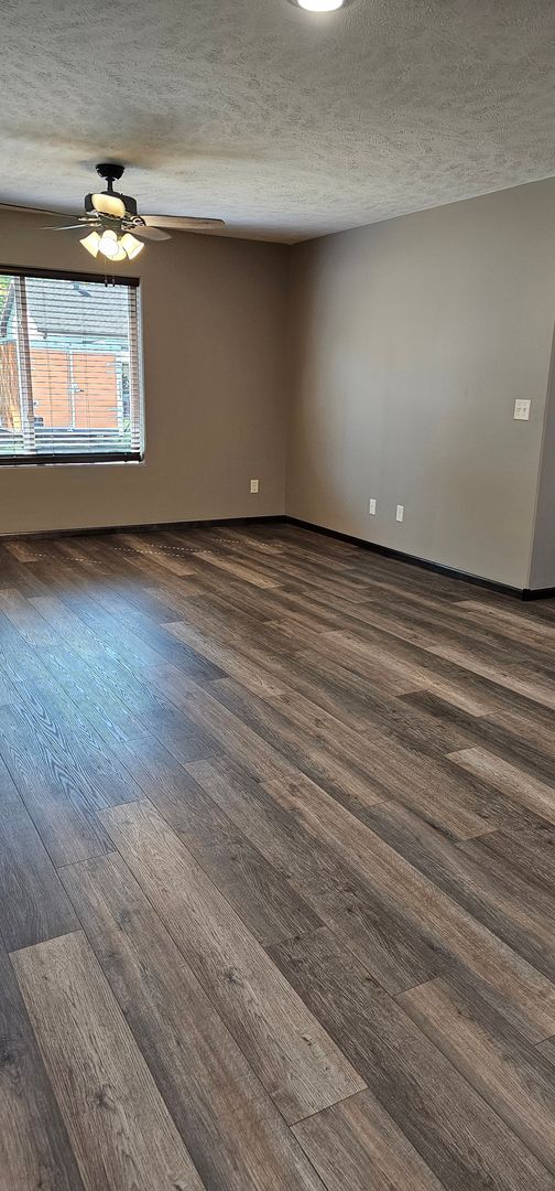 Photo - 816 Phoenix Ct Unit Apartment B