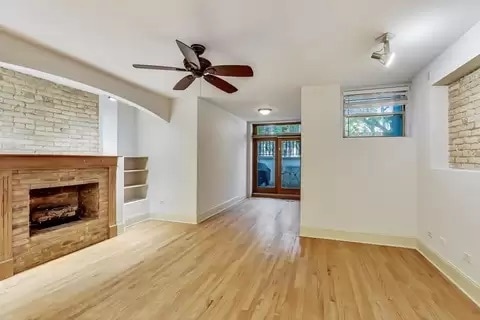 Living Room and Dining Room - 4733 N Malden St Unidad GS