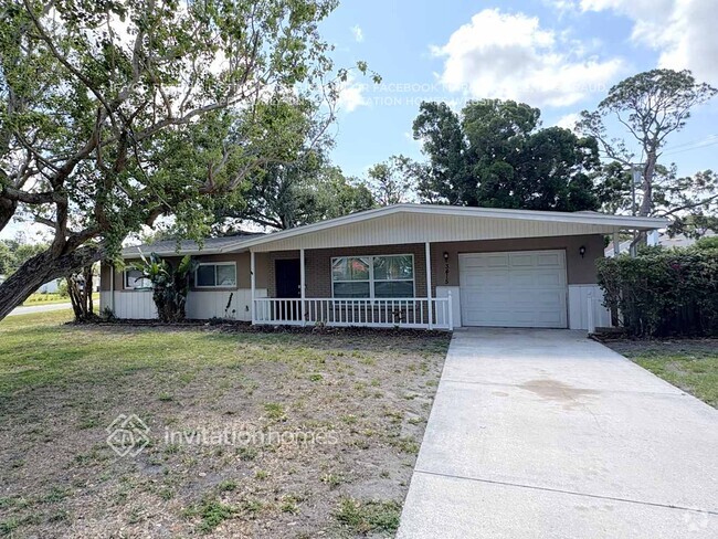 Building Photo - 3415 32nd St W Rental
