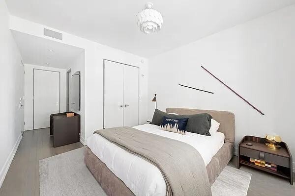 Photo - 70 Charlton St Unidad 2E