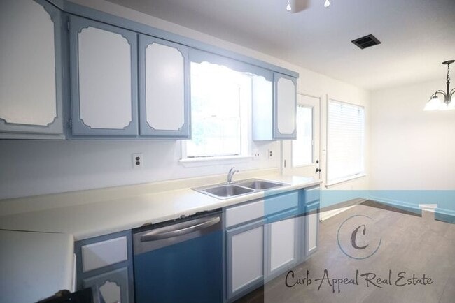 Photo - Beautiful 3 bed 2 bath home - Jonesboro
