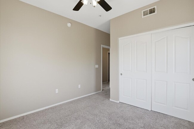 Photo - 2150 W Alameda Rd