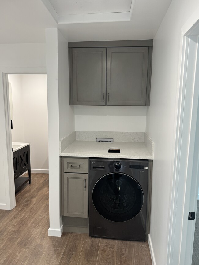 Photo - 4210 W 119th St