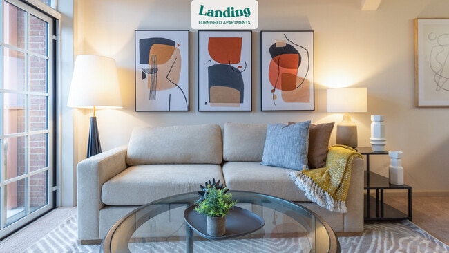 Photo - 925 N Garfield St Unidad 01307.701704