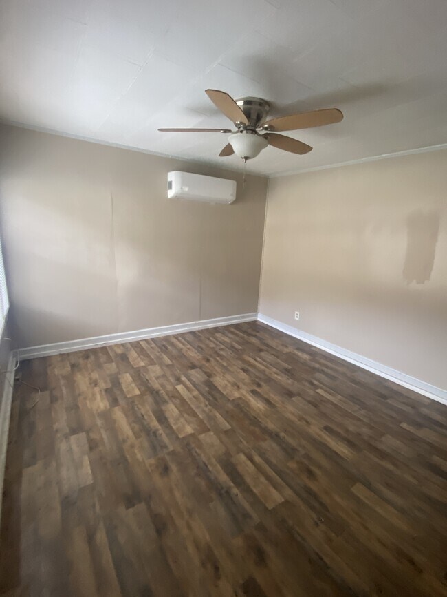 Photo - 2355 Blowing Rock Blvd