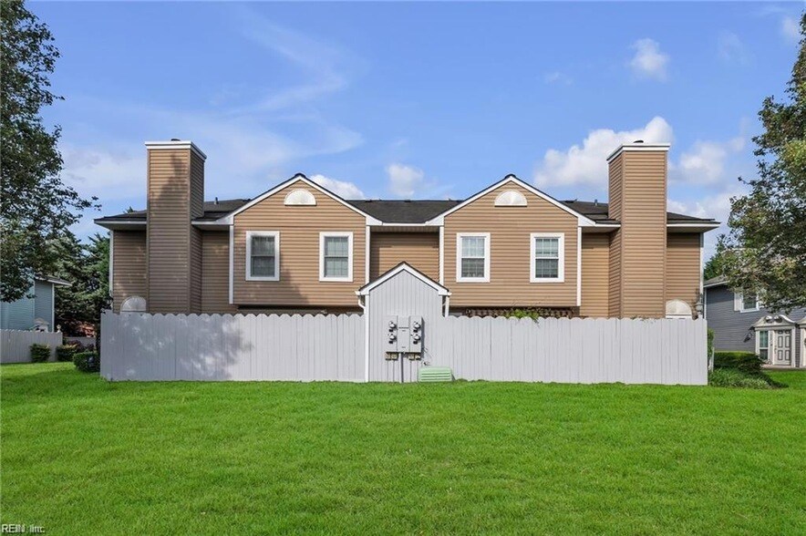 Photo - 624 Ridge Cir