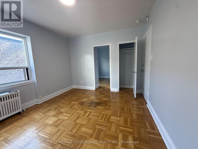 Photo - 2770 Yonge St Unité 112
