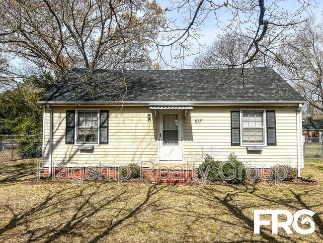 Photo - 615 S Best St House