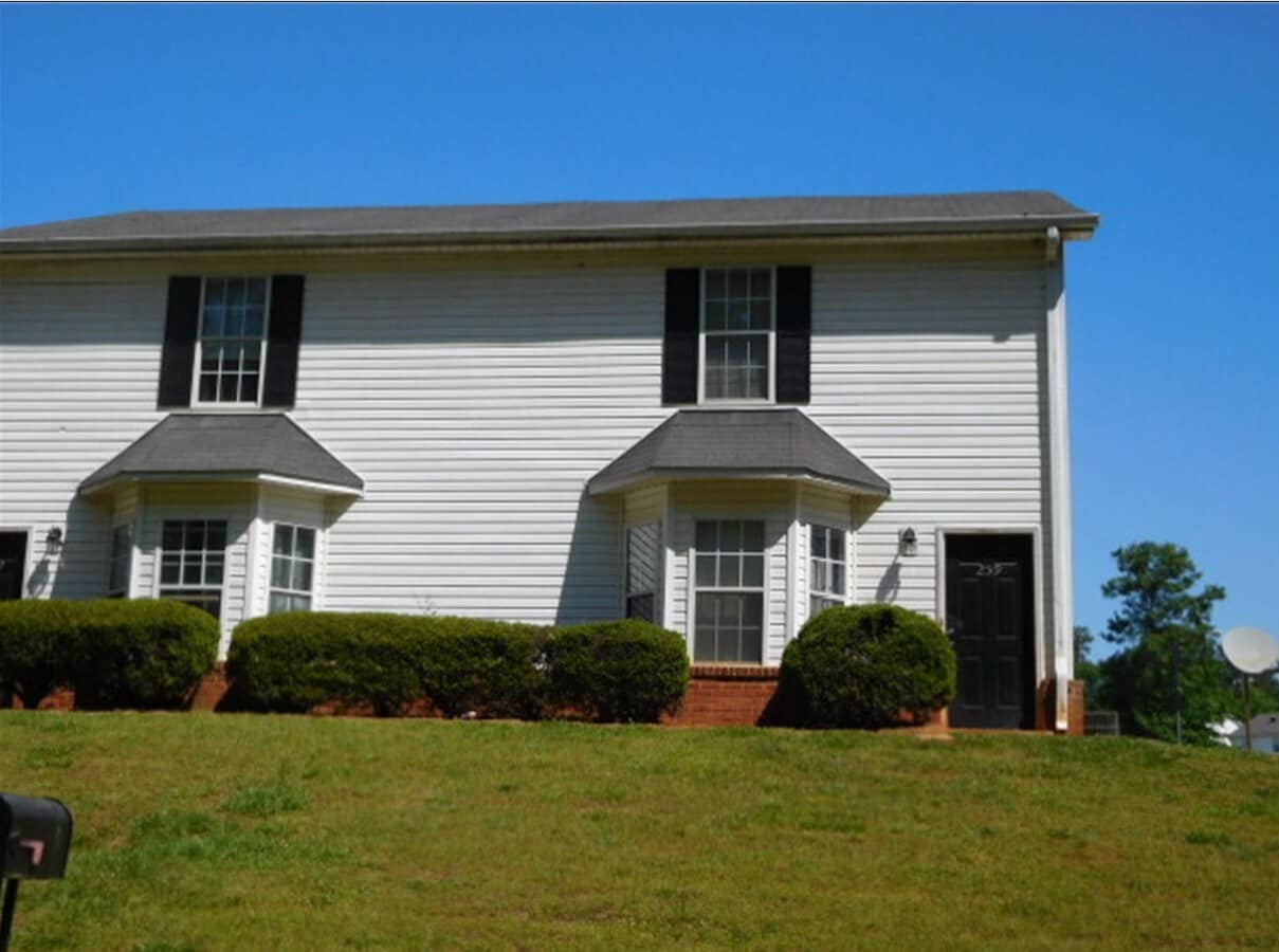 Photo - 259 Westchester Cir