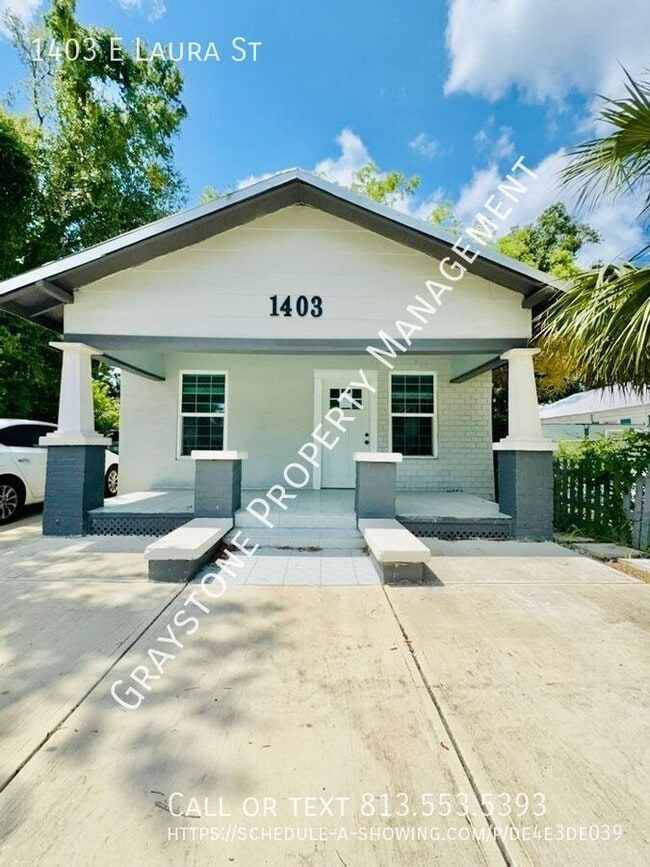 Photo - 1403 E Laura St House