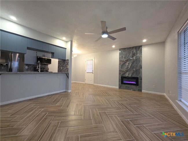 Photo - 1108 Covey Ln