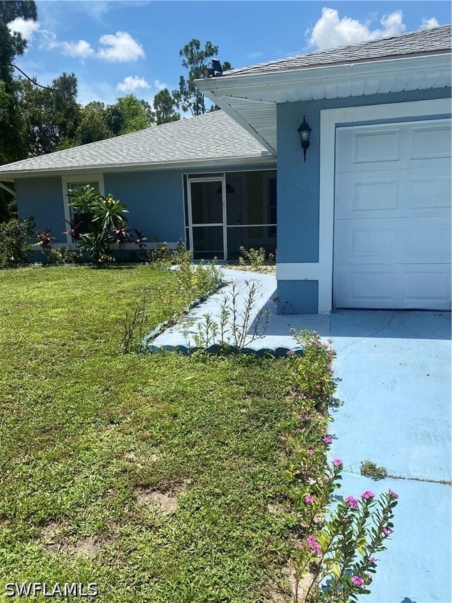 Photo - 2702 Robin Ave S