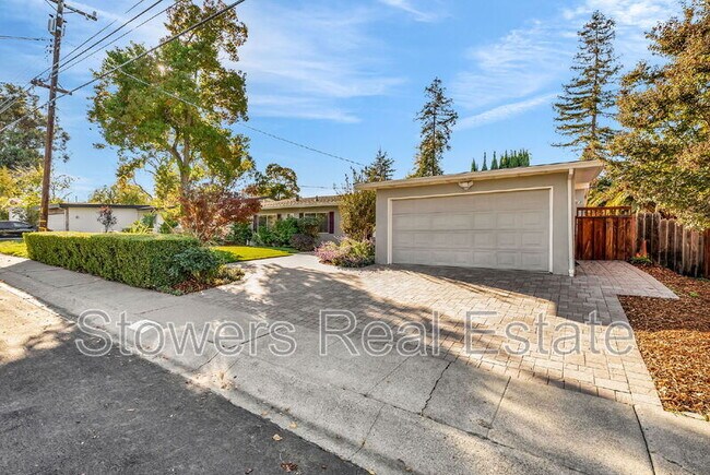 Photo - 3225 Claudia Dr