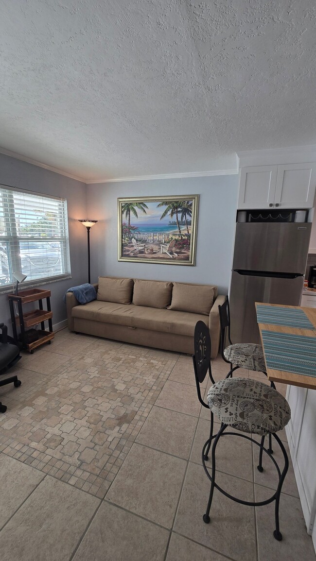 8800 Blind Pass Rd Unit 4